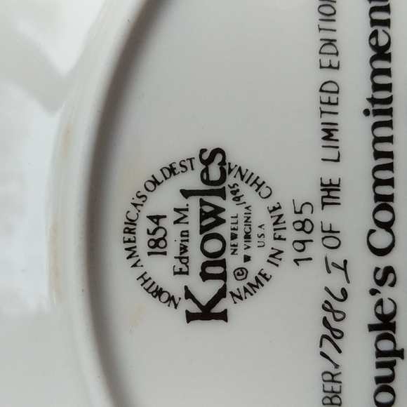 Rockwell's American Dream A Couple's Commitment Collectors Plate numbered EUC! - Picture 10 of 14